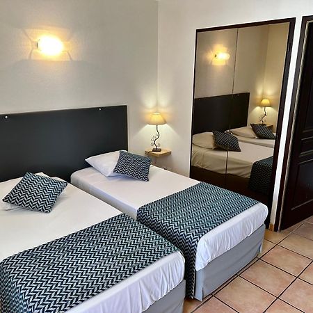 Logis Hotel Les II Mas - Perpignan Sud Cabestany Esterno foto